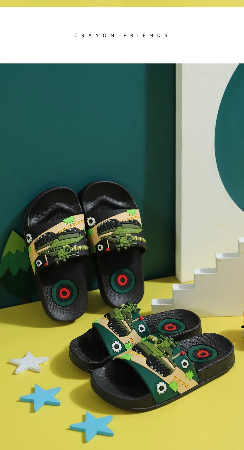 Zapatillas sin mangas de dibujos animados de verano para niños y niñas, chanclas de Pvc para el hogar, sandalias de playa antideslizantes para niños grandes de 3 a 14 años