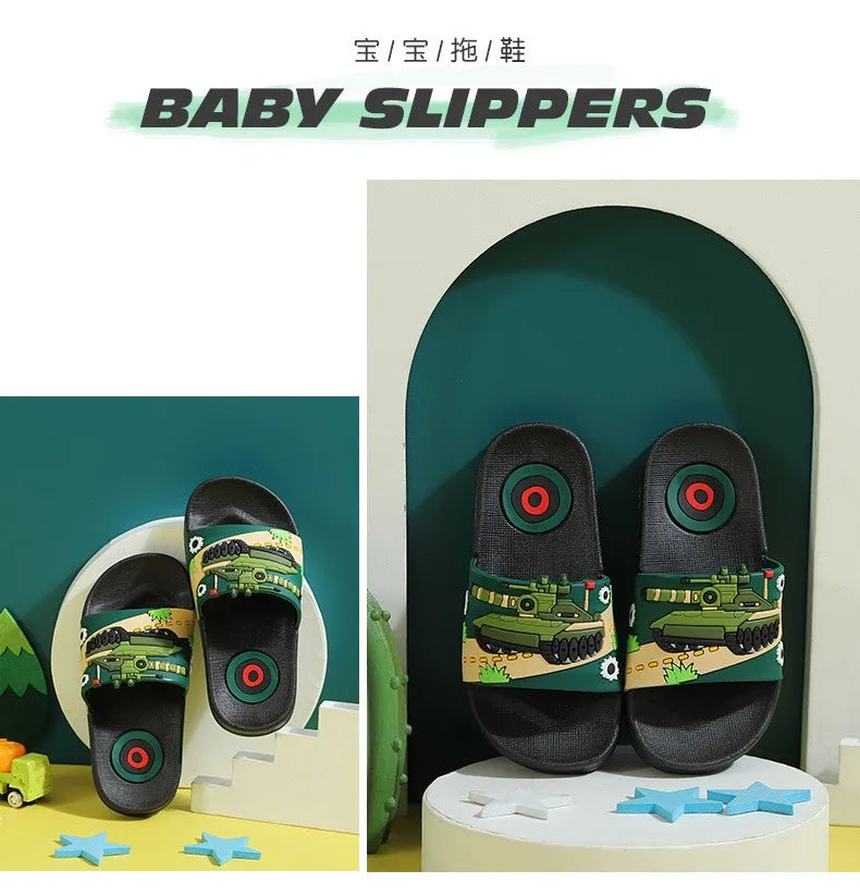 Zapatillas sin mangas de dibujos animados de verano para niños y niñas, chanclas de Pvc para el hogar, sandalias de playa antideslizantes para niños grandes de 3 a 14 años