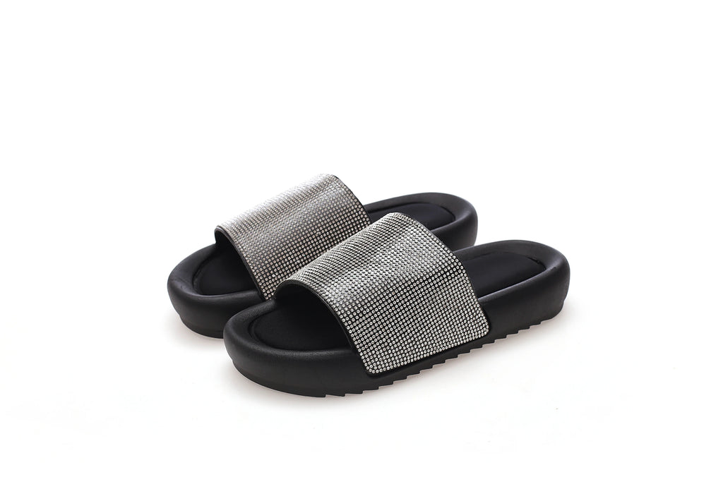 Customize Outdoor Bling Decoration Flat Women Sandals Outdoor Slides Slippers for Ladies Women Flat Sandals
