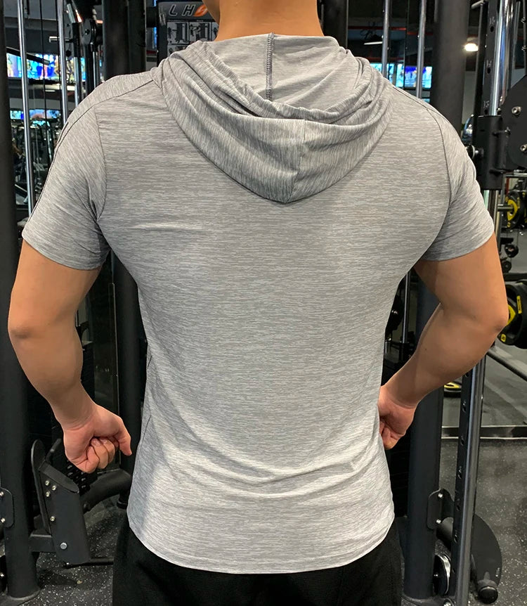 Camiseta deportiva para gimnasio con capucha para correr para hombre, camiseta ajustada de alta elasticidad transpirable de secado rápido para culturismo, camisetas para hombre