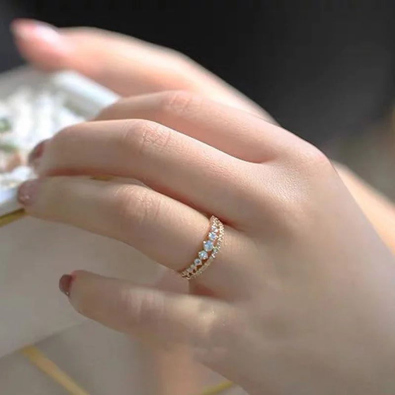 F1284 Diamond Ring 18K Solid Gold Round Brilliant Cut Natural Diamonds Women's Engagement Ring with Side Stones G Color