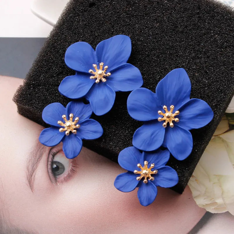 Pendientes coreanos grandes de doble flor para mujer, aretes llamativos de Metal para fiesta en la playa, joyería bohemia de moda, regalo para niña