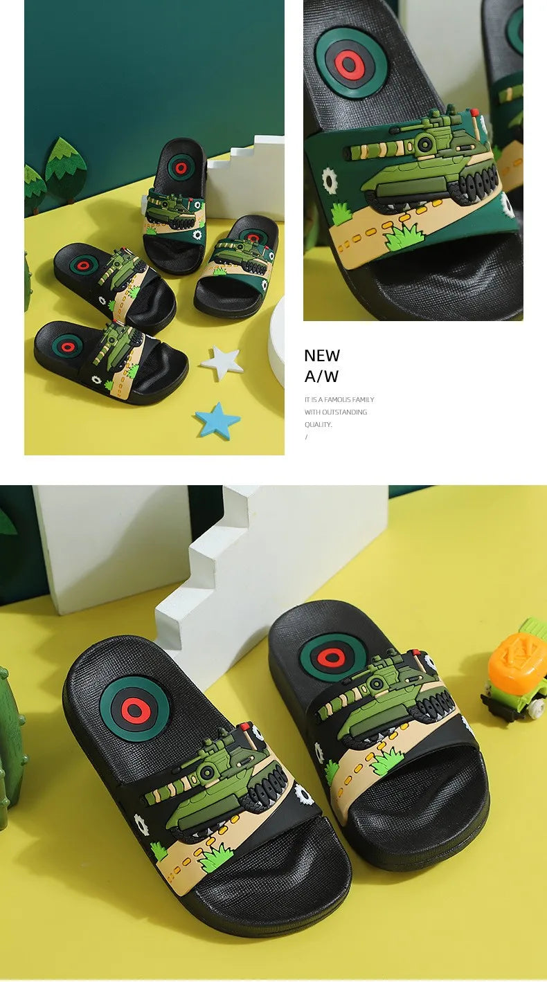 Zapatillas sin mangas de dibujos animados de verano para niños y niñas, chanclas de Pvc para el hogar, sandalias de playa antideslizantes para niños grandes de 3 a 14 años