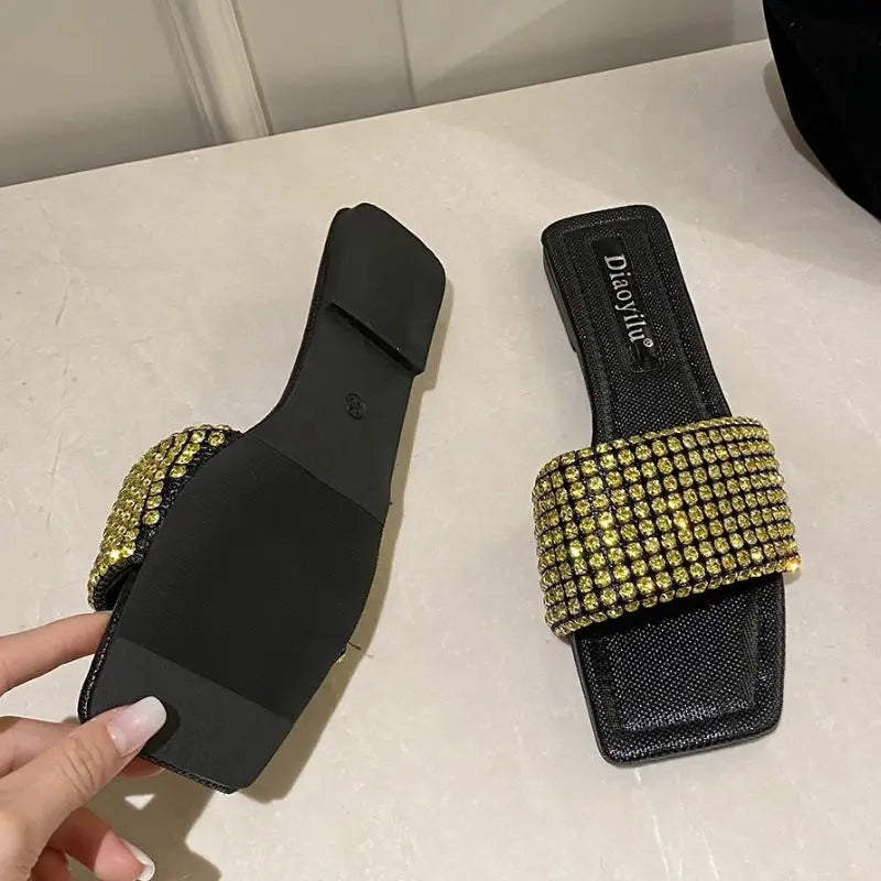 Diamond Sandalias Planas 2022 Luxury Rhinestone Women's Slippers for Women Lady Outdoor Flat Sandals