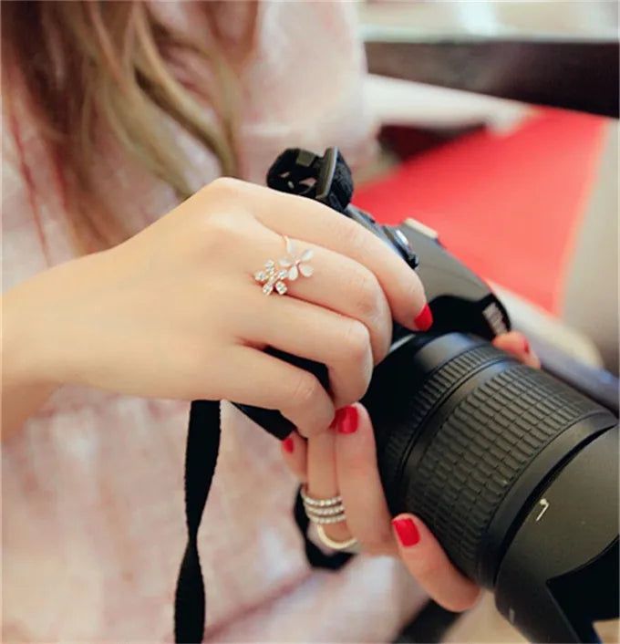 Gran oferta de anillos de joyería de moda, anillos con apertura de flor de rosa negra, anillos ajustables para dedo índice para mujer y niña, regalo