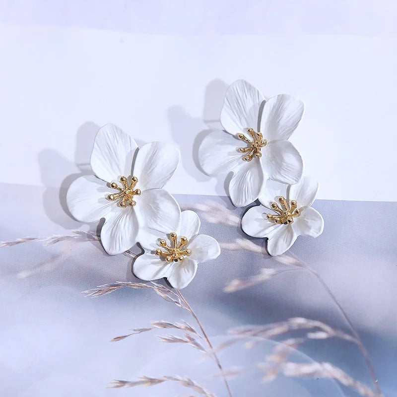 Pendientes coreanos grandes de doble flor para mujer, aretes llamativos de Metal para fiesta en la playa, joyería bohemia de moda, regalo para niña