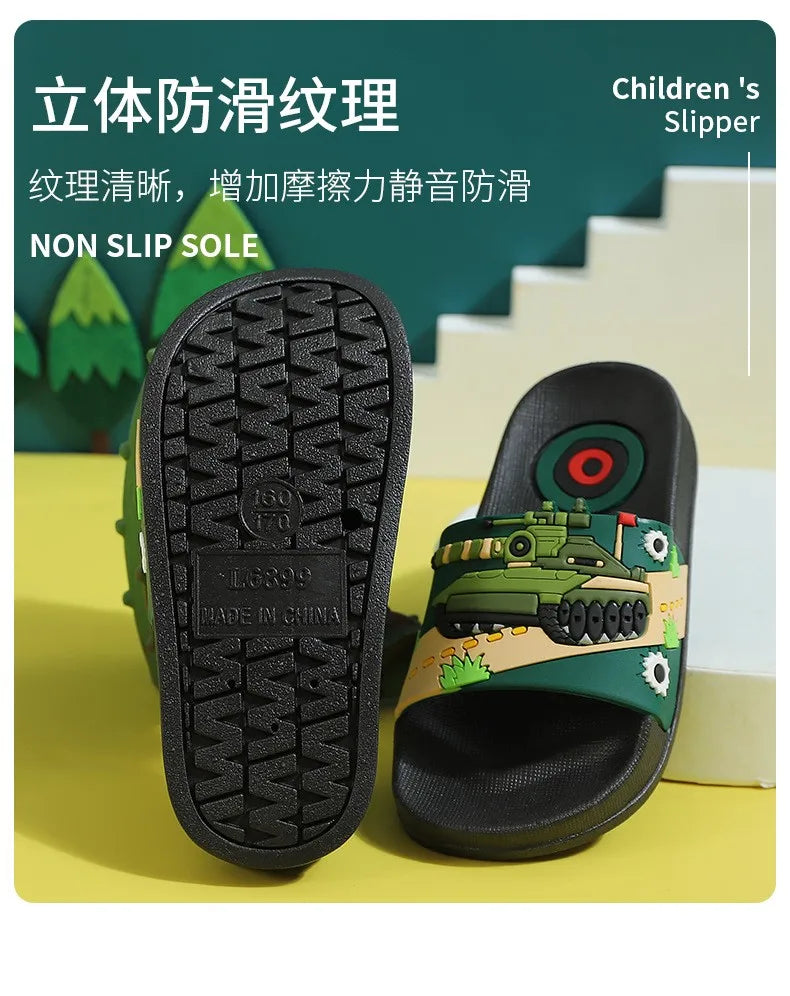 Zapatillas sin mangas de dibujos animados de verano para niños y niñas, chanclas de Pvc para el hogar, sandalias de playa antideslizantes para niños grandes de 3 a 14 años