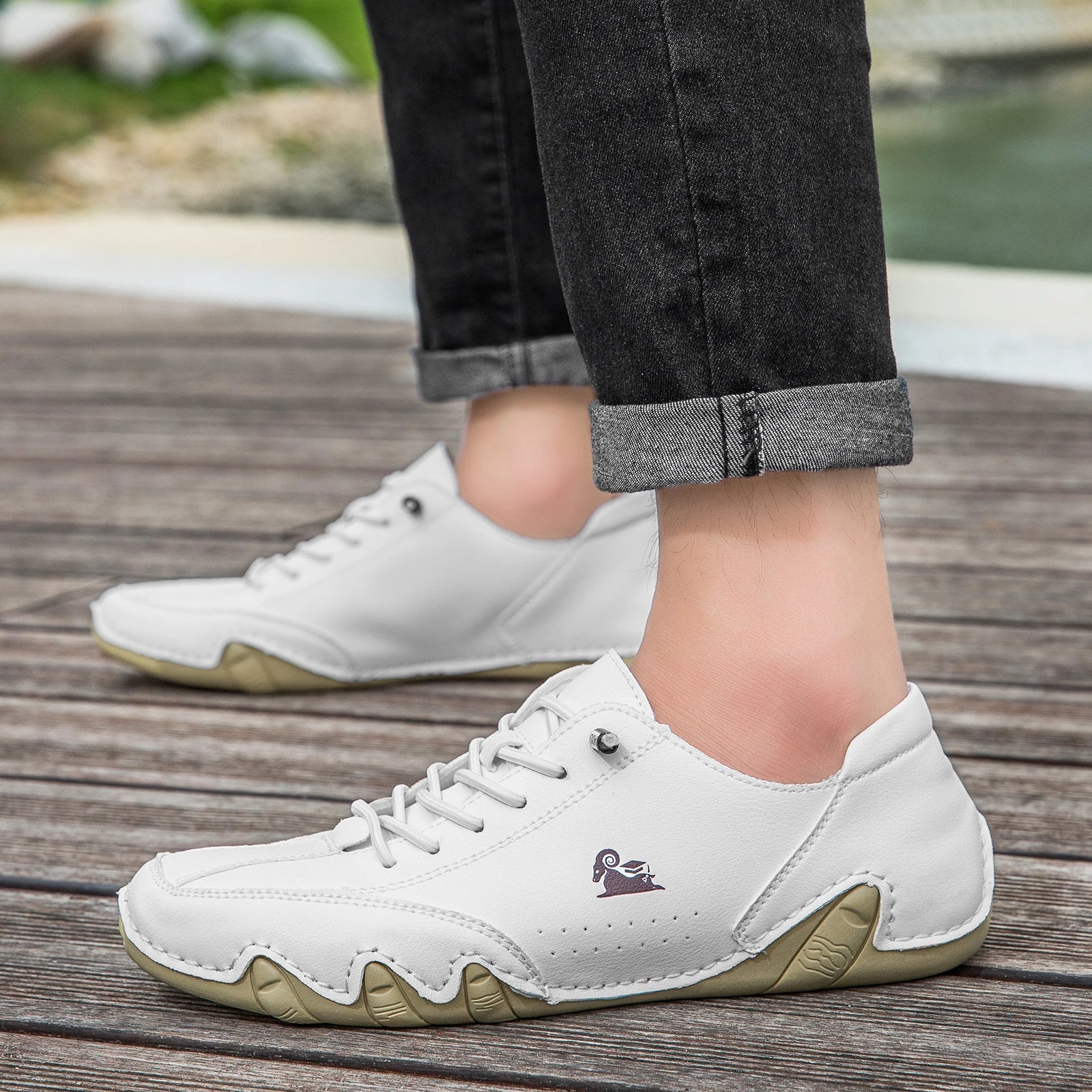 Zapatos de hombre para las cuatro estaciones, nuevos zapatos informales de talla grande, zapatos transpirables de suela suave a la moda para exteriores, zapatos deportivos para caminar para hombre