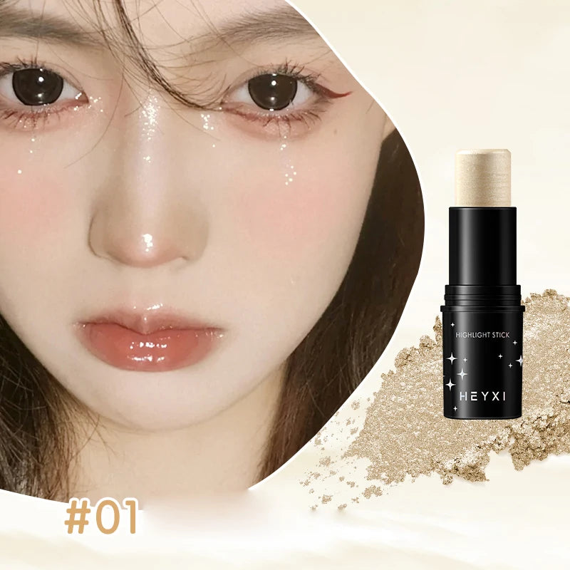 Barra de maquillaje de alto brillo, resistente al agua y al sudor, disponible en varios colores, con un aspecto natural tridimensional.