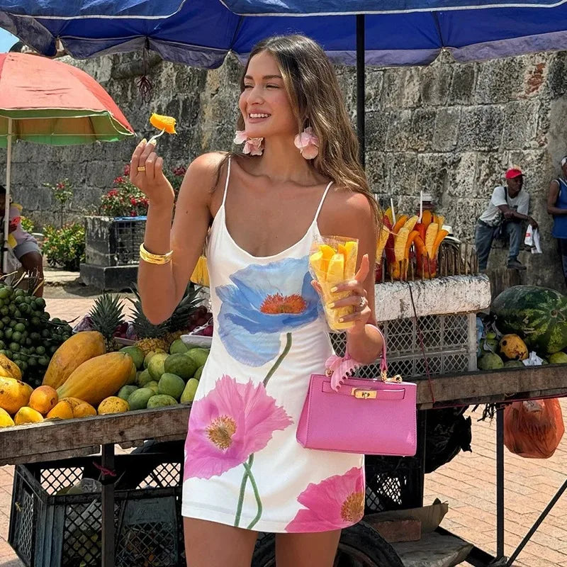 Minivestido Sexy para mujer, novedad de verano, moda blanca, ropa de calle con cuello redondo, vestido sin mangas estampado con tirantes y espalda descubierta, vestido elegante ajustado informal