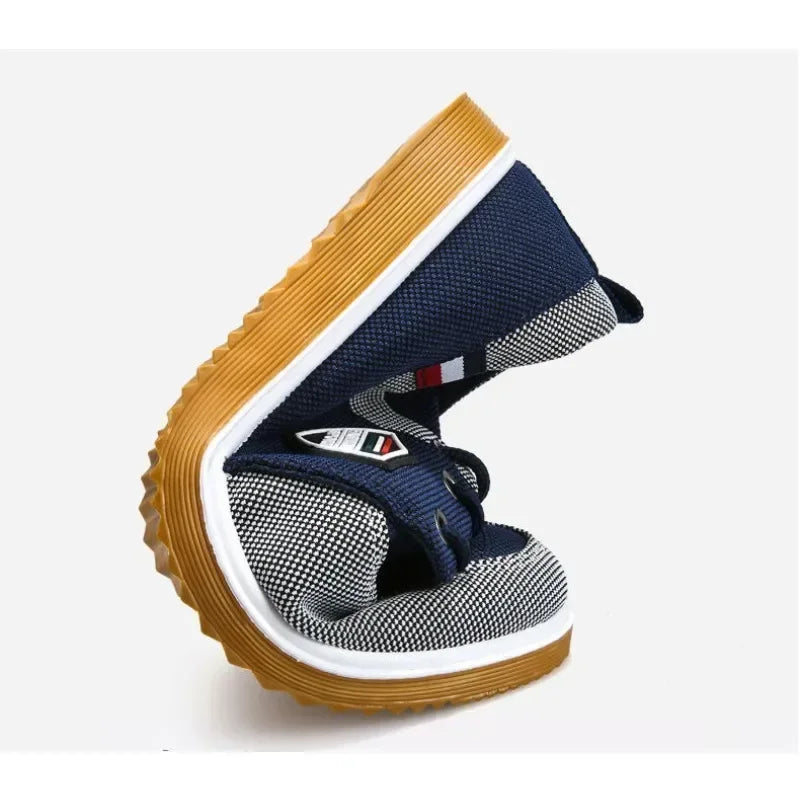 Zapatos de lona informales para hombre, Zapatos de conducción de suela blanda a la moda, Zapatos de diseñador para hombre, zapatillas cómodas de talla grande, 2024