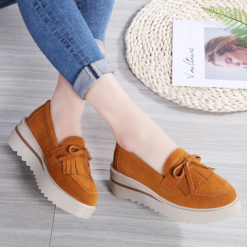 WOIZGIC, zapatos de piel de ante vacuno para mujer, zapatos planos con plataforma y flecos antideslizantes para otoño, zapatos vulcanizados Nowknot