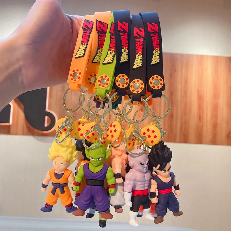 LLavero de Dragon Ball de Anime, joyería de moda, figuras de acción de Son Goku Vegeta Piccolo, llavero de PVC de 8CM para hombres y mujeres, colgante de bolso