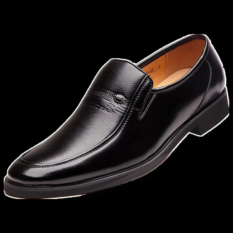 Zapatos formales de cuero para hombre, mocasines de marca de lujo 2023, mocasines de vestir, zapatos de conducción negros sin cordones transpirables de talla grande 38-44