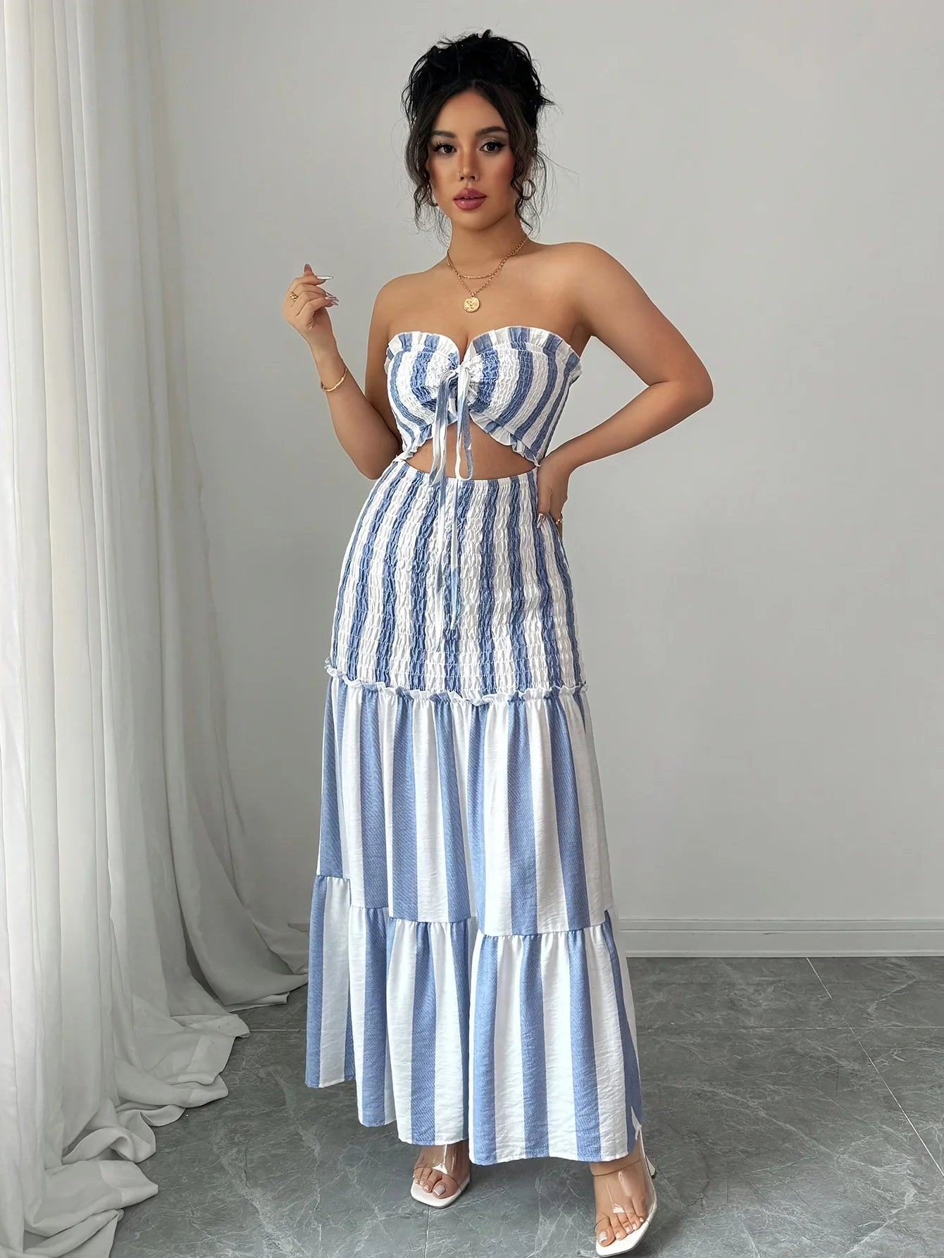 Vestido a Rayas de Moda con Hombros Descubiertos, Falda con Trenzas Delanteras, Elegante Vestido para Damas
