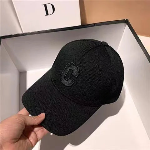 Sombreros para hombres 2023 nueva gorra de béisbol bordada con letra C Kpop moda pareja gorra Snapback hombres y mujeres sombreros para el sol Chapeau Homme