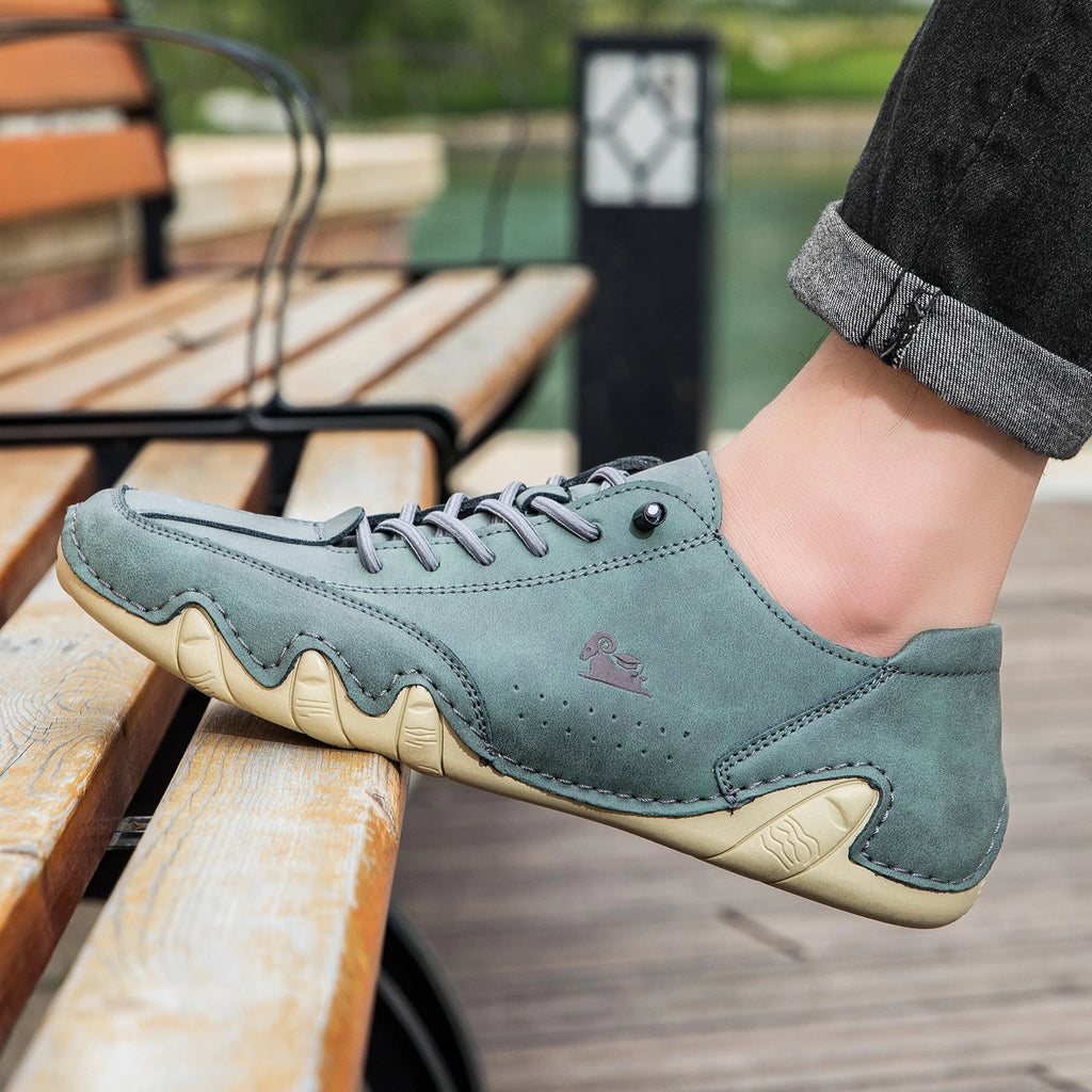 Zapatos de hombre para las cuatro estaciones, nuevos zapatos informales de talla grande, zapatos transpirables de suela suave a la moda para exteriores, zapatos deportivos para caminar para hombre