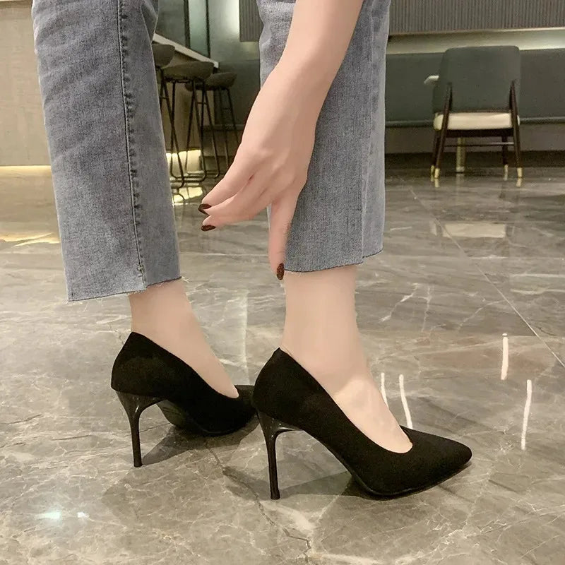 Primavera y otoño nuevos tacones altos negros Mujer boca poco profunda puntiaguda delgada con temperamento Sexy Zapatos individuales Zapatos De Mujer