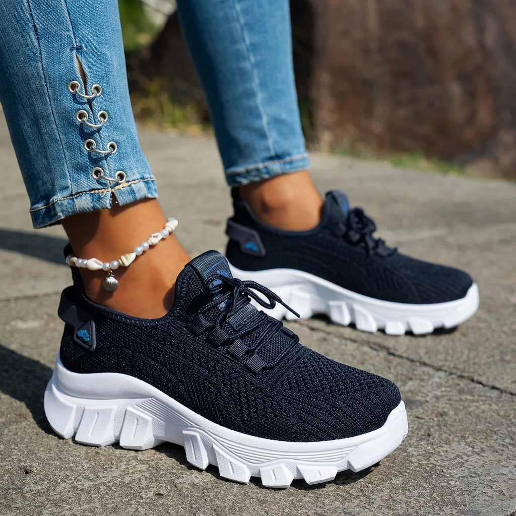 Zapatos de punto para mujer, zapatos ligeros y transpirables para mamá, talla grande, cómodos, antideslizantes, informales, suela plana, sin cordones, primavera 2025