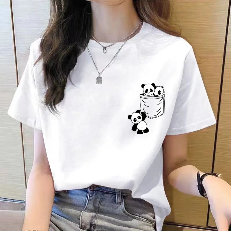 Top de manga corta para mujer, novedad de verano, Camiseta con estampado de dibujos animados de Panda de bolsillo, Tops de moda coreana para mujer, camiseta holgada con cuello redondo para mujer