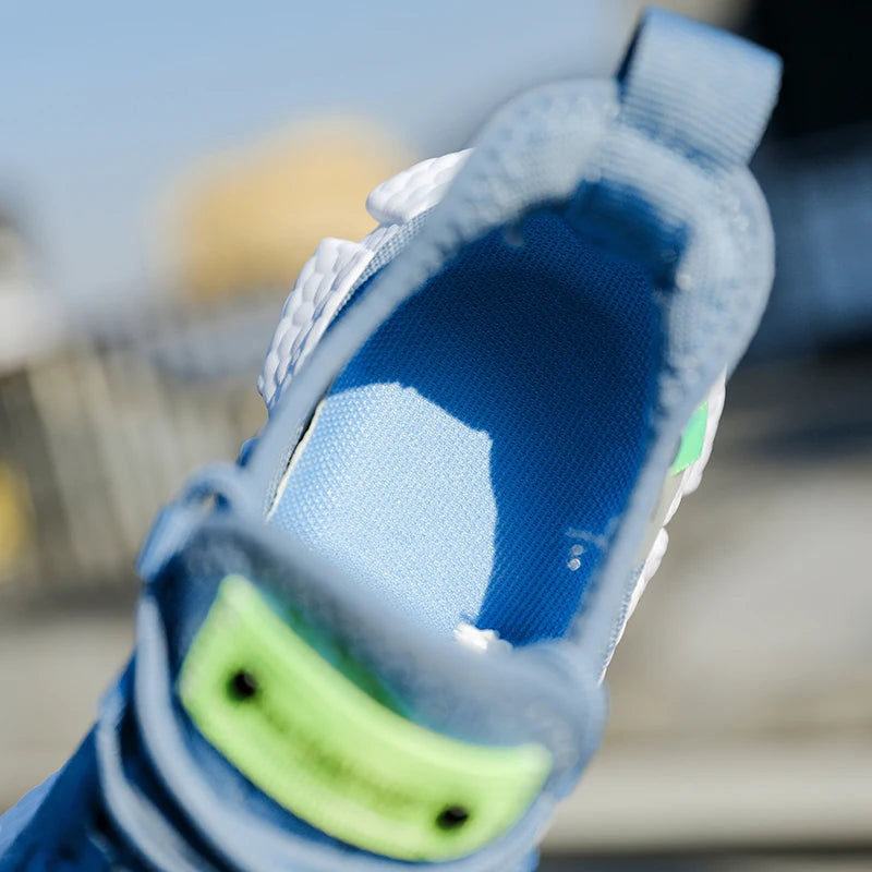 Zapatillas de deporte para hombre, zapatos informales clásicos transpirables, zapatillas de Tenis para hombre, novedad de 2024, zapatos cómodos de malla para exteriores para hombre, Tenis Masculino