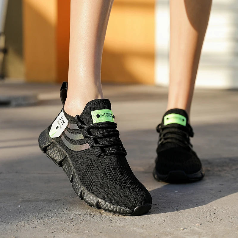 Zapatillas de deporte para hombre, zapatos informales clásicos transpirables, zapatillas de Tenis para hombre, novedad de 2024, zapatos cómodos de malla para exteriores para hombre, Tenis Masculino