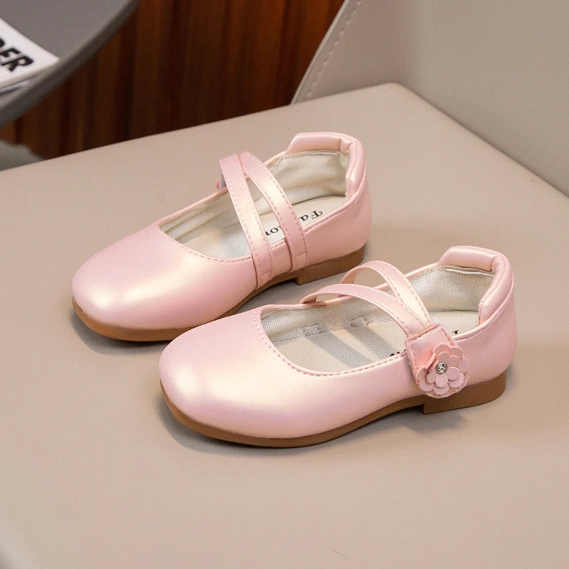 Zapatos de princesa para niñas, zapatos de cuero para niñas medianas y grandes, zapatos planos informales con flores florales para espectáculo de cumpleaños y bodas