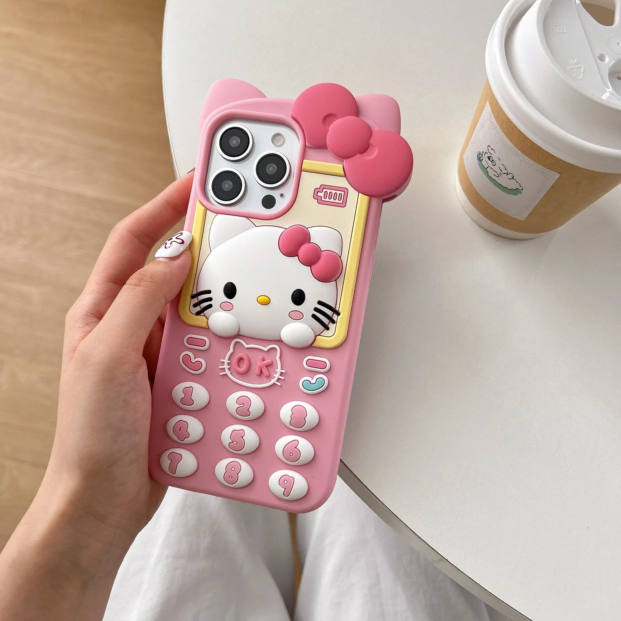 Lindo teléfono 3D Hello Kitty funda de teléfono para iPhone 17 16 15 14 13 Pro Max Plus 17 Pro cubierta de silicona suave de dibujos animados con cordón