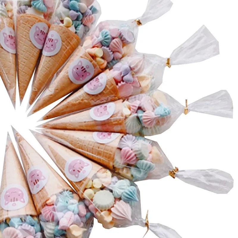 50/100 Uds. Bolsas de dulces, bolsas de palomitas de maíz de celofán, bolsas de almacenamiento de galletas con cono con lazos dorados, recuerdos de fiesta de cumpleaños y boda