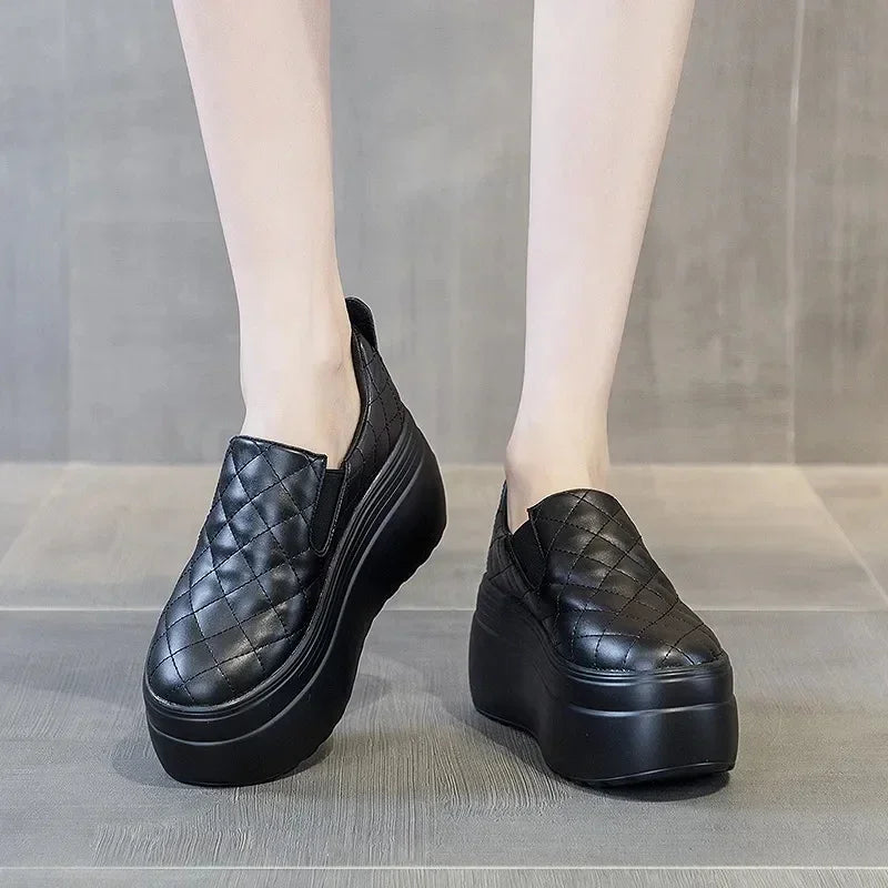 2025 zapatos de cuña de plataforma primavera otoño cabeza redonda Color sólido zapatillas gruesas Casual Slip on mocasines femeninos