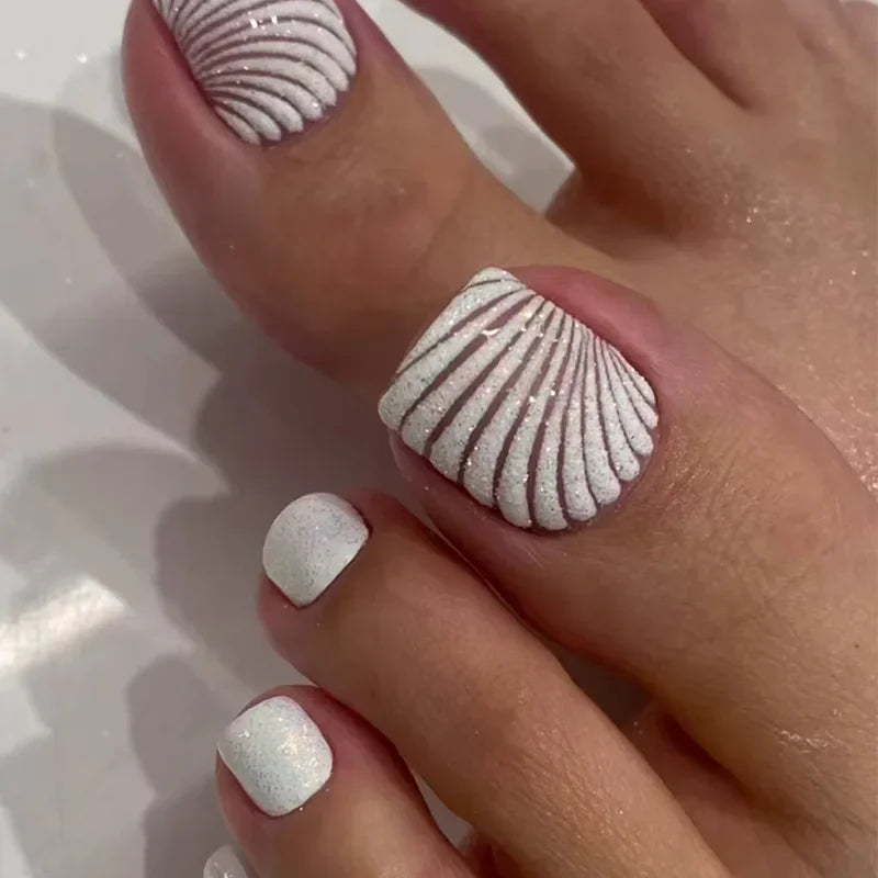 Patrón de concha, prensa en uñas, puntas de uñas postizas con pegatina, diseño de uña postiza, mariposa, chica encantadora, uña postiza
