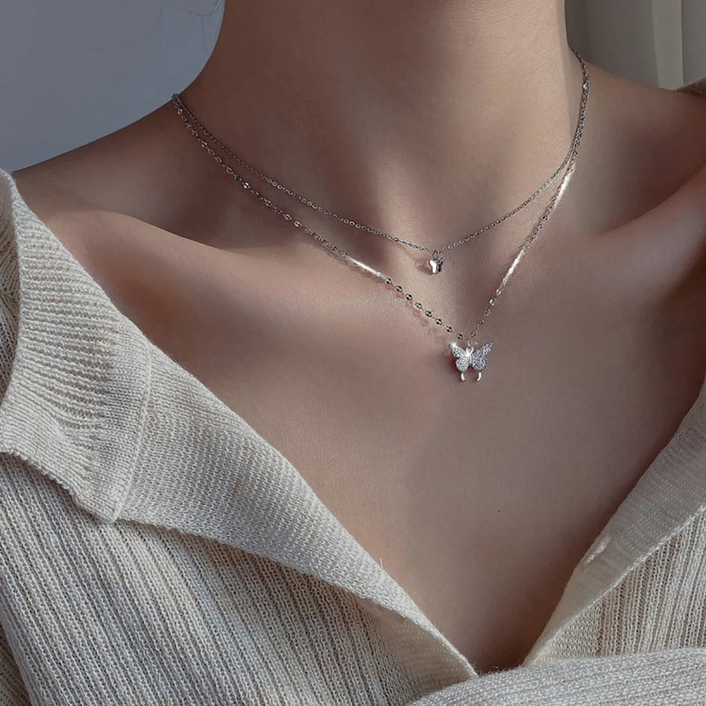 Nuevo collar de mariposa brillante para mujer, exquisito collar de cadena de clavícula de doble capa, joyería para regalo de mujer
