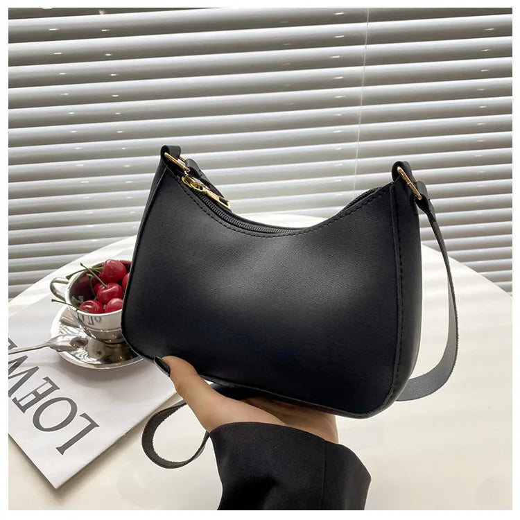 Bolso de mano de color sólido moderno y moderno, bolso cuadrado pequeño simple y nuevo, bolso para axila de un solo hombro elegante y de alta calidad