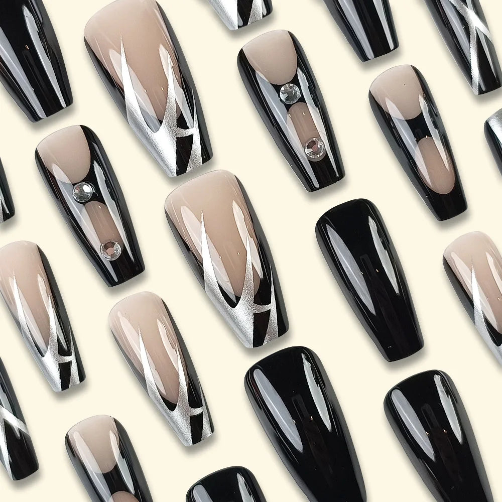 Uñas postizas negras con diseño de murciélago para Halloween, puntas de uñas decoradas con forma de almendra, con remaches y lazos, 24 unidades, uñas acrílicas reutilizables.