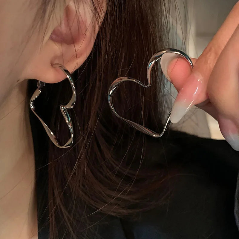 1 par de moda para mujer, moda, personalidad exagerada, diseño de corazón hueco, puño para niña, regalo de joyería de cumpleaños