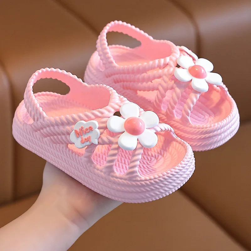Nuevas Pantuflas Infantiles de Verano para Niñas y Niños, Antideslizantes para Baño y Playa, Sandalias de Suela Blanda para Bebés