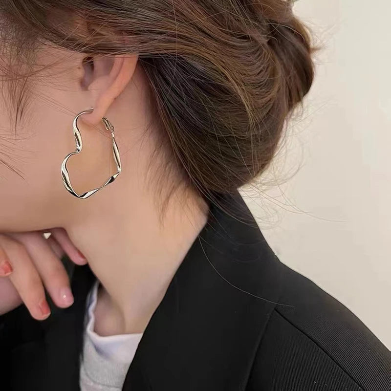 1 par de moda para mujer, moda, personalidad exagerada, diseño de corazón hueco, puño para niña, regalo de joyería de cumpleaños