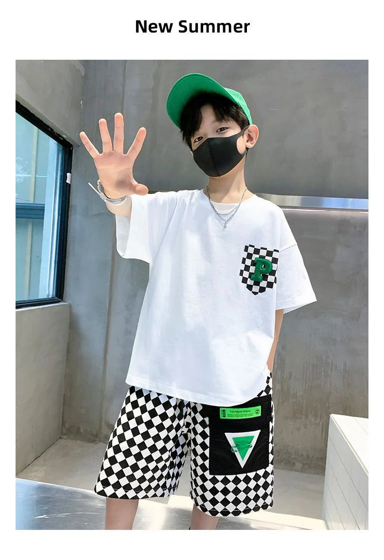 Conjunto de ropa de moda para niños, ropa de verano de manga corta para adolescentes, traje, camiseta con letras, pantalones cortos a cuadros, 2 uds., trajes de ropa de descanso para niños
