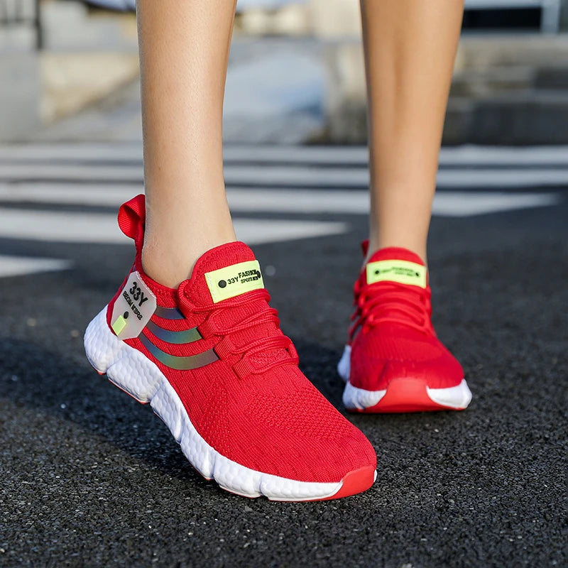 Zapatillas de deporte para hombre, zapatos informales clásicos transpirables, zapatillas de Tenis para hombre, novedad de 2024, zapatos cómodos de malla para exteriores para hombre, Tenis Masculino