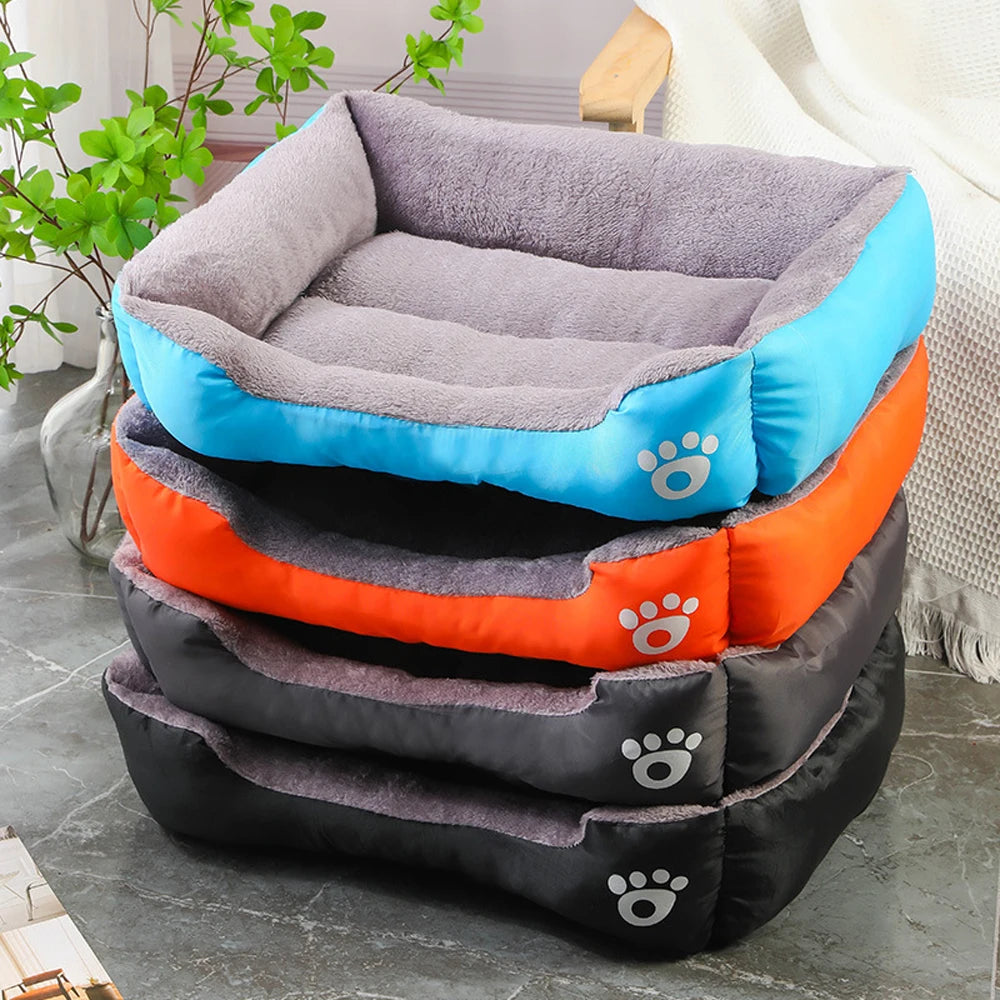 Sofá cuadrado suave para perros grandes, cojín elástico para casa de perros, cama mediana cálida para invierno, perrera lavable para gatos, accesorios para el hogar