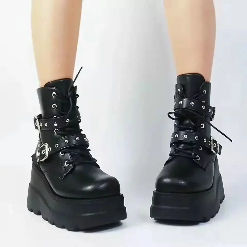 Nuevos botines de cuero Pu para mujer, Otoño Invierno, zapatos con cordones y punta redonda, botas góticas con plataforma para motocicleta para mujer, Cosplay
