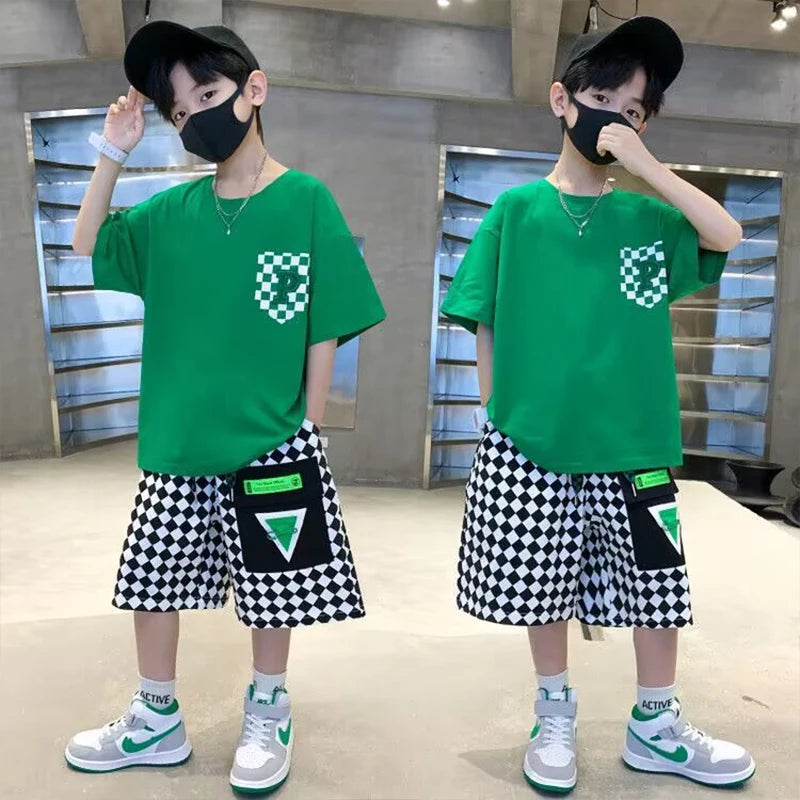 Conjunto de ropa de moda para niños, ropa de verano de manga corta para adolescentes, traje, camiseta con letras, pantalones cortos a cuadros, 2 uds., trajes de ropa de descanso para niños