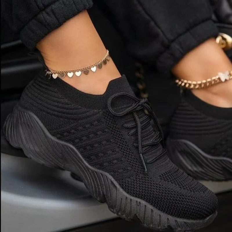 Zapatos deportivos informales rojos para mujer, zapatillas de tenis de malla cómodas, zapatillas ligeras para mujer, zapatos vulcanizados para estudiantes de talla grande 43, novedad de 2025