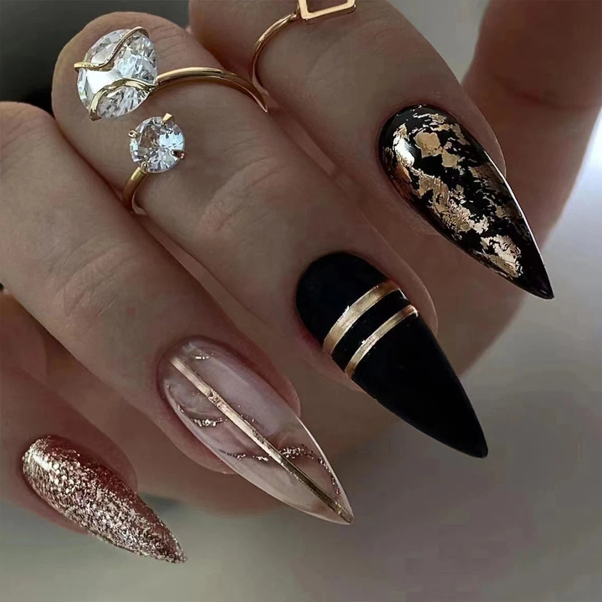 24 piezas de nuevas uñas a presión de estilo francés (pegatinas de uñas postizas de moda), emparejadas con 1 pieza de pegamento de gelatina y 1 lima de uñas