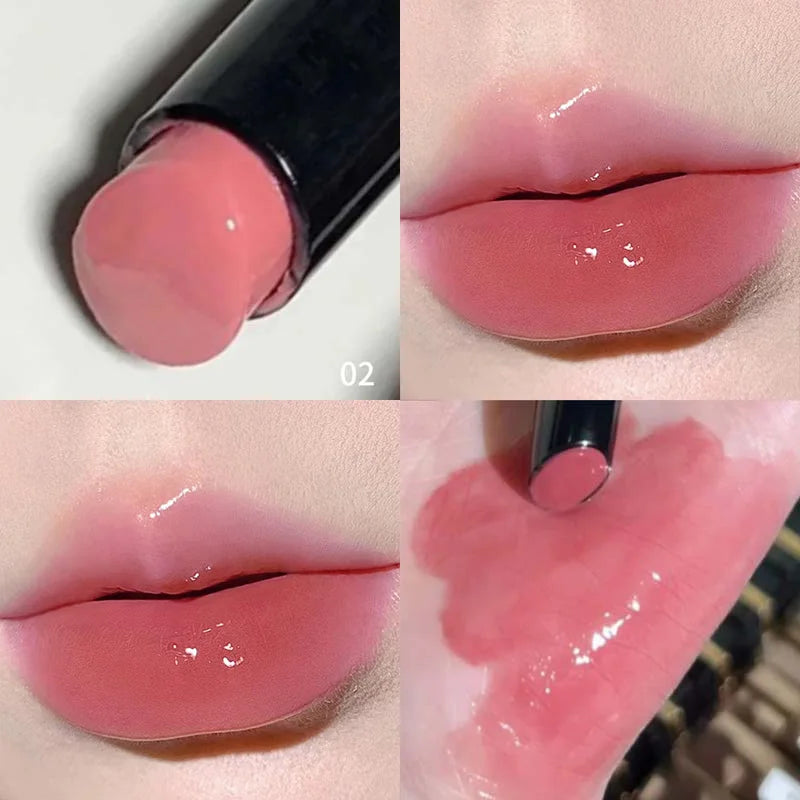 El lápiz labial de espejo tiene una textura suave, color rico y formación de película que no se seca ni se pega, labios hidratantes y Pouty