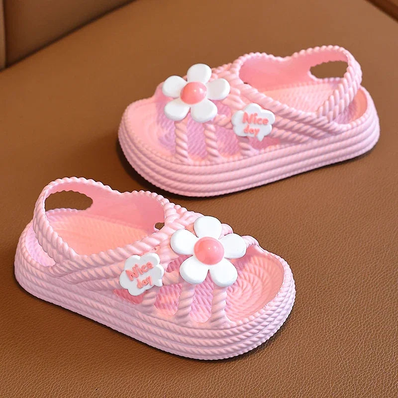 Nuevas Pantuflas Infantiles de Verano para Niñas y Niños, Antideslizantes para Baño y Playa, Sandalias de Suela Blanda para Bebés
