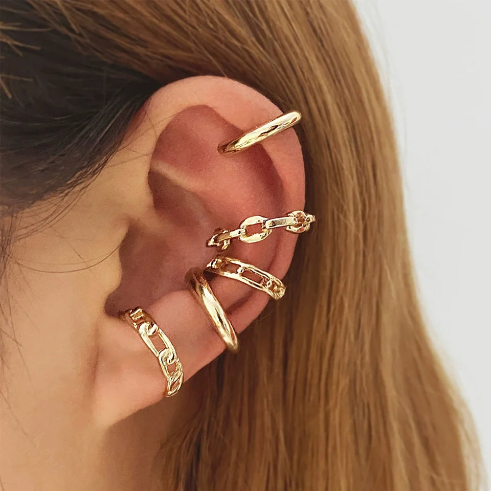 Pendientes elegantes de hojas de Color dorado para mujer, Clips para las orejas negros sin perforación, pendientes de cartílago falso, joyería diaria