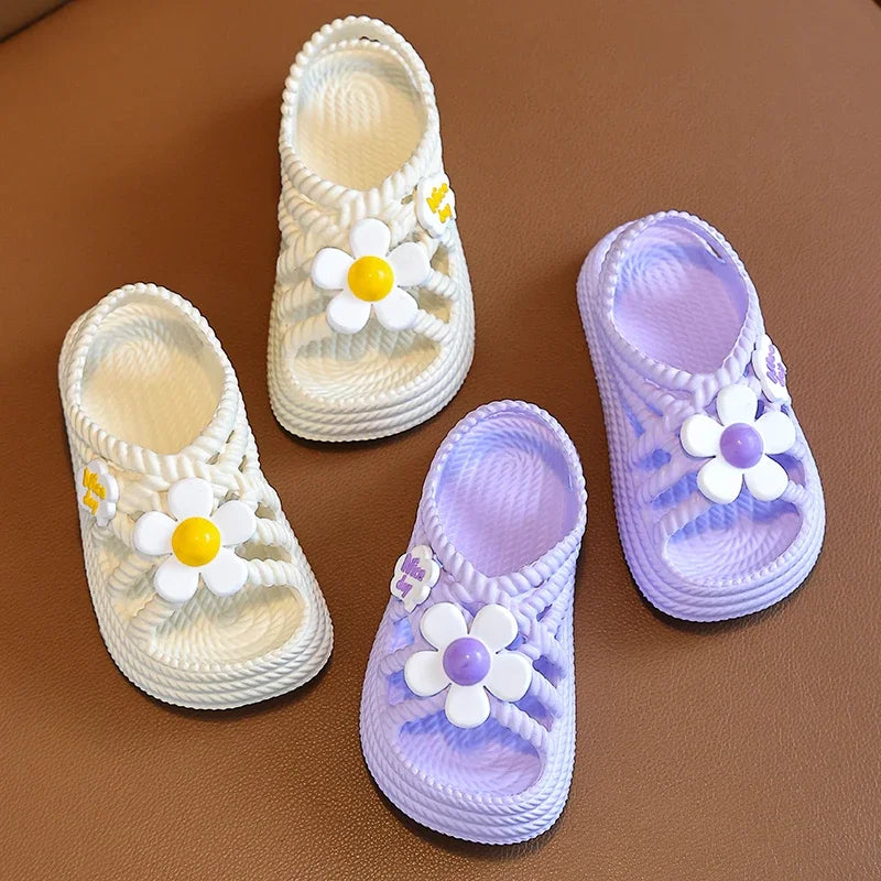 Nuevas Pantuflas Infantiles de Verano para Niñas y Niños, Antideslizantes para Baño y Playa, Sandalias de Suela Blanda para Bebés