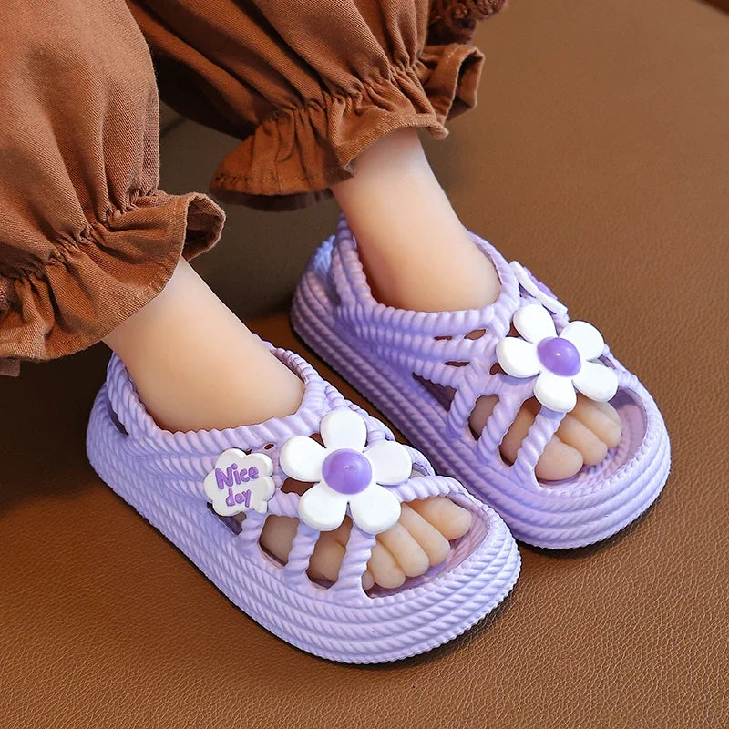 Nuevas Pantuflas Infantiles de Verano para Niñas y Niños, Antideslizantes para Baño y Playa, Sandalias de Suela Blanda para Bebés