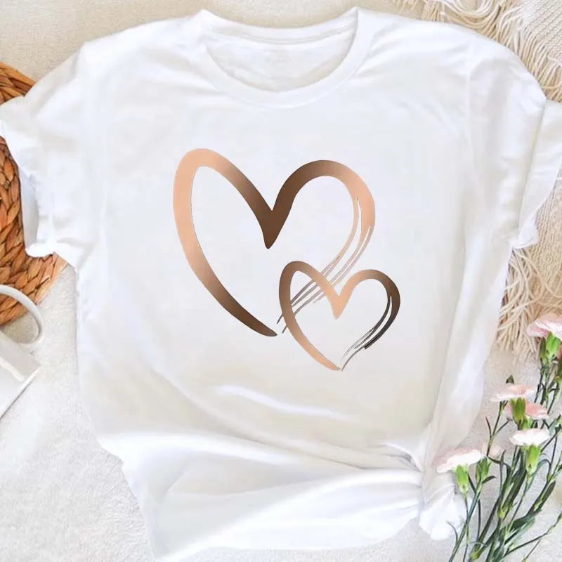 Novedad de verano, camiseta con estampado de corazón para mujer, Top informal de moda con cuello redondo, camiseta de manga corta para mujer, ropa para mujer